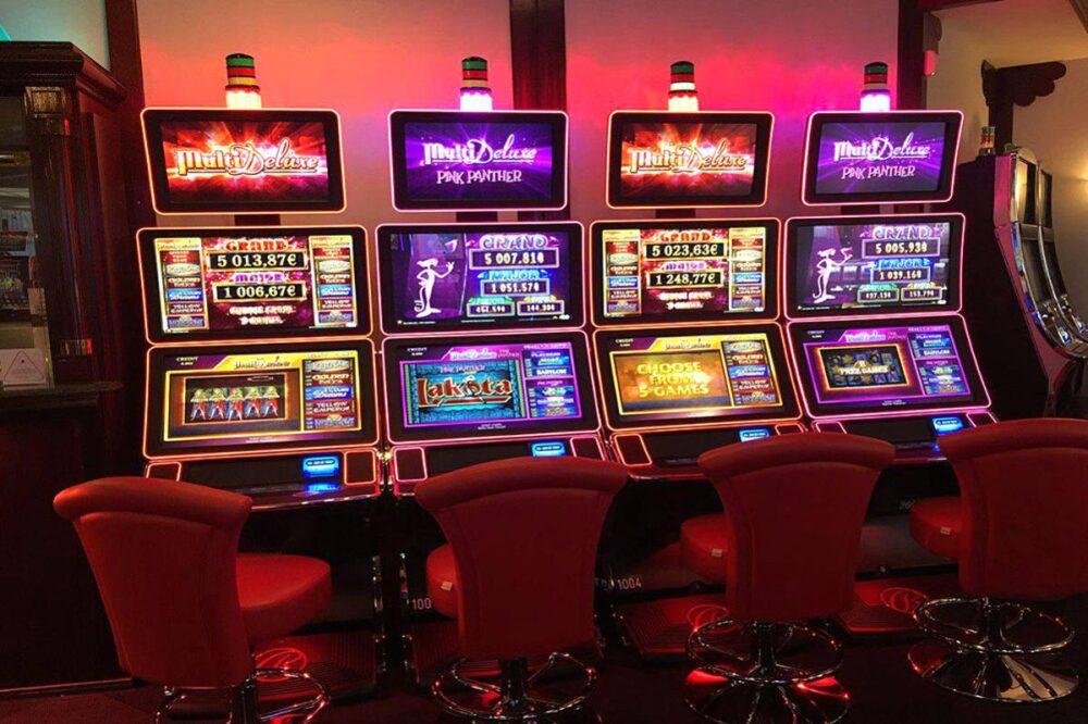 The Technology Behind Online Slot Games: Graphics and Sound Effects